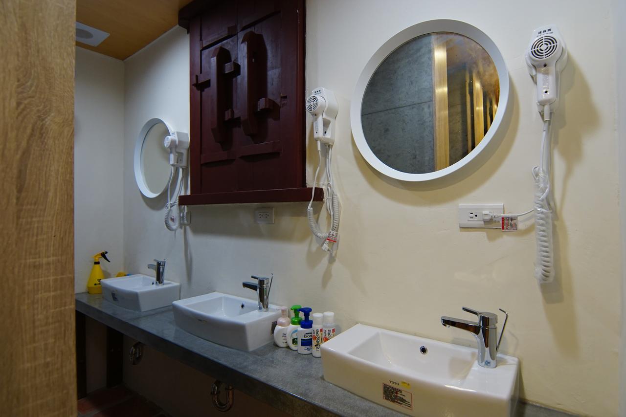 Beishan Old Western Style Hostel Jinning Екстер'єр фото