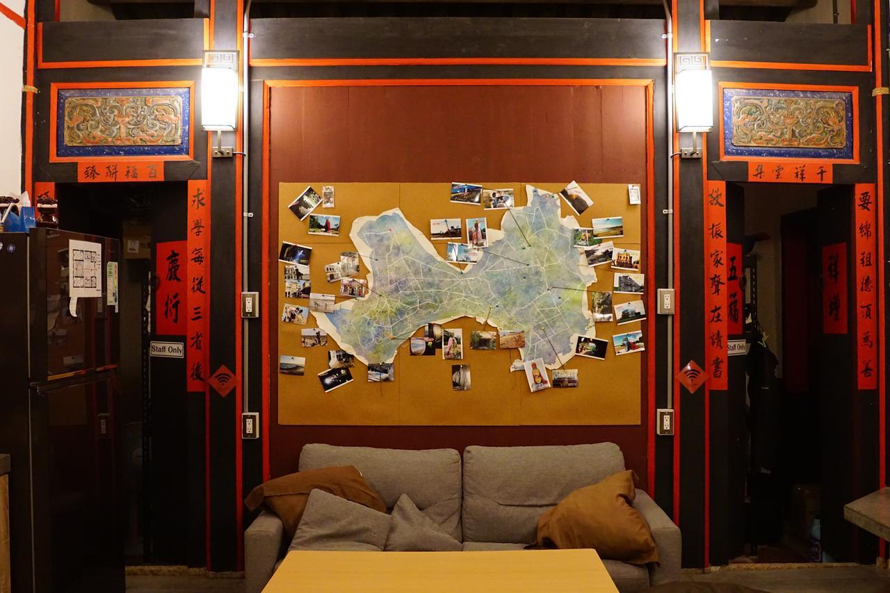 Beishan Old Western Style Hostel Jinning Екстер'єр фото